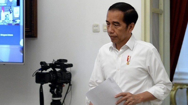 Jokowi Semprot Kepala Daerah di Jatim karena Kasus Kematian Akibat COVID-19 Tinggi: Saturasi Turun Baru Dibawa ke RS, Terlambat!