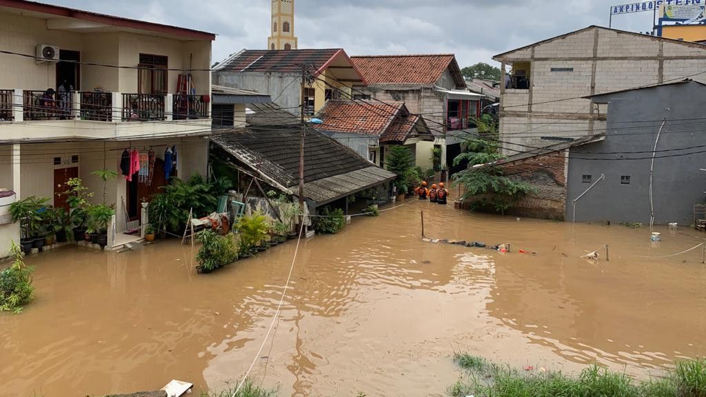 Penampakan Banjir Besar Hingga 2 Meter di Cipinang Melayu Usai Dibanggakan Anies
