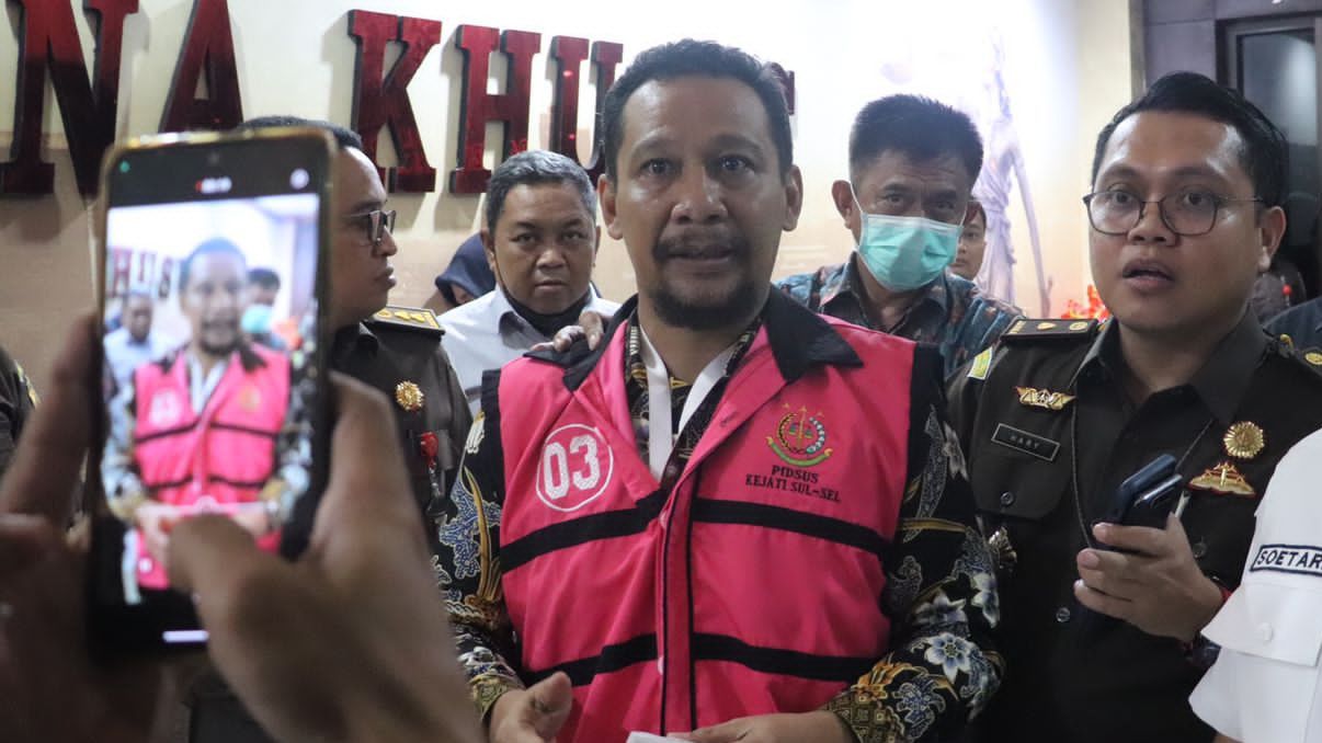 Iman Hud Dituntut Lima Tahun Penjara karena Korupsi Dana Satpol PP Makassar
