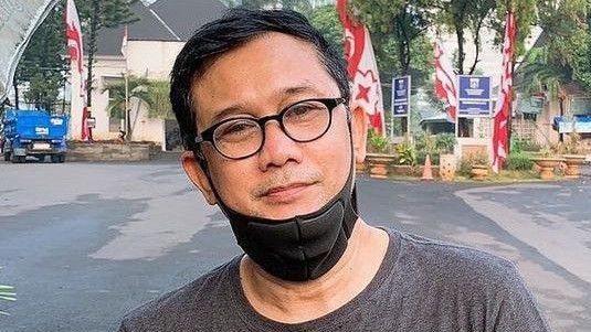 Soal Polemik Pernyataan Menag Yaqut, Denny Siregar: Dia Lagi Hajar Kementerian Agama yang Banyak Kadrunnya