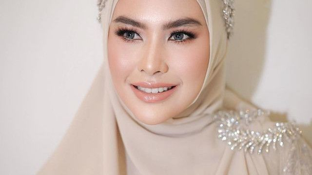 Mendadak Religius, Kartika Putri Ceramahi Wanita yang Pakai Extension Bulu Mata hingga Cukur Alis: Nggak Sah Itu Wudhunya!