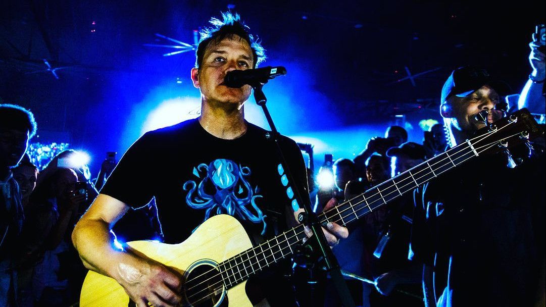 Mark Hoppus Blink-182 Jalani Kemoterapi karena Kanker yang Dideritanya