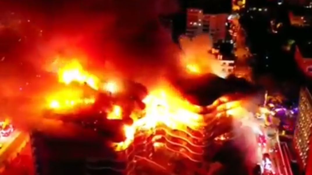 Kebakaran Besar di Turki Hancurkan Apartemen, Belum Ada Laporan Korban Jiwa