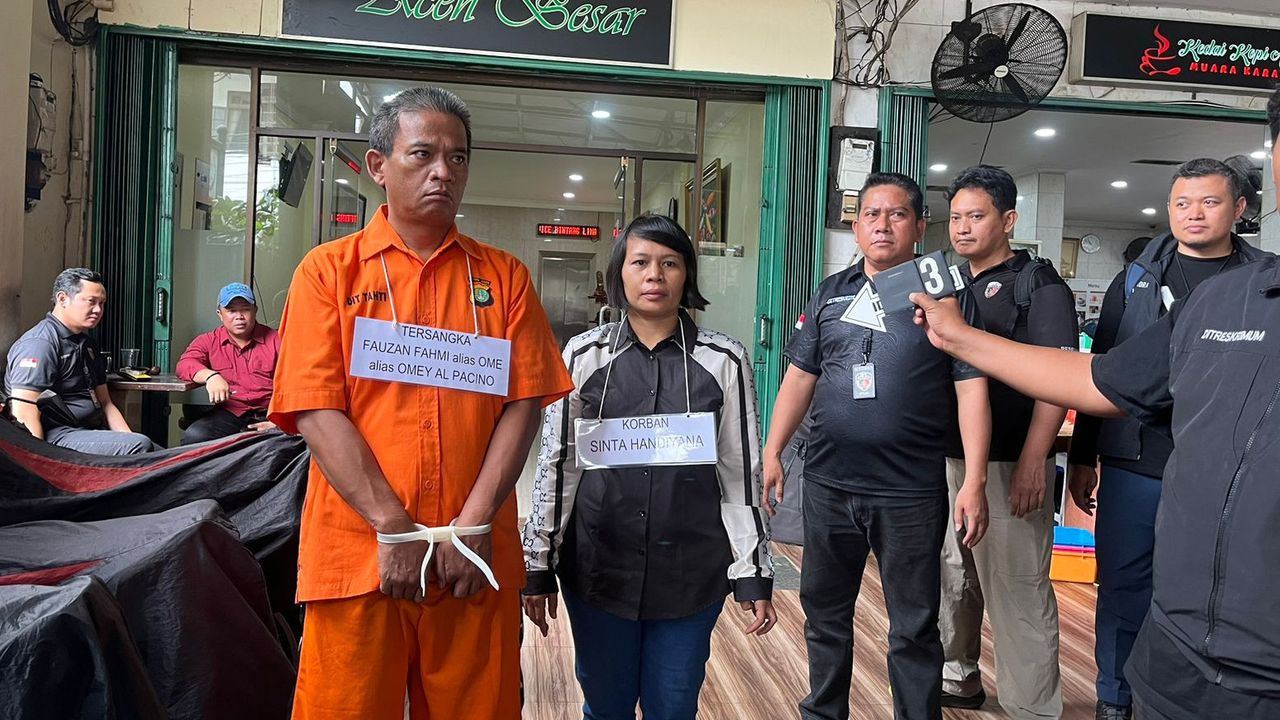 Ada 43 Adegan dalam Rekonstruksi Fauzan Penggal Kepala Wanita di Jakut, Ini Tampang Tersangka