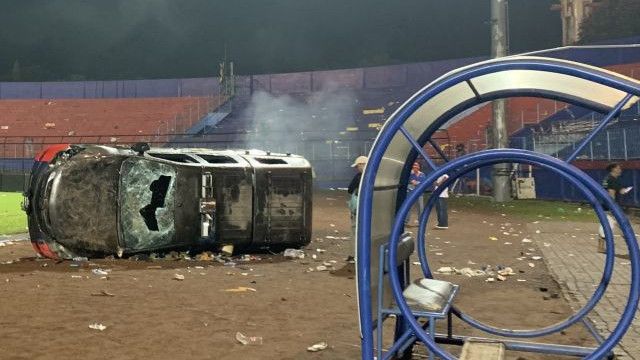 Polri Ungkap Hasil Pemeriksaan CCTV Stadion Kanjuruhan: Anggota Saat Evakuasi Suporter Dihalangi, Kabur, Meninggal
