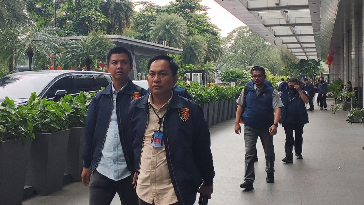Bareskrim Geledah Kantor Shinhan Sekuritas di SCBD, Diduga Terkait Saham Gorengan