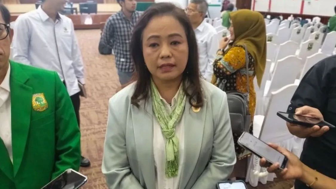 Komisi Informasi Sebut Jokowi Tak Wajib Buktikan Keaslian Ijazah