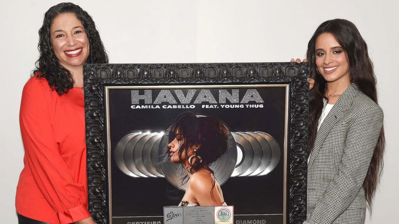 Camila Cabello Raih Sertifikat Diamond (Dok: Asosiasi Industri Rekaman Amerika Serikat (RIAA)