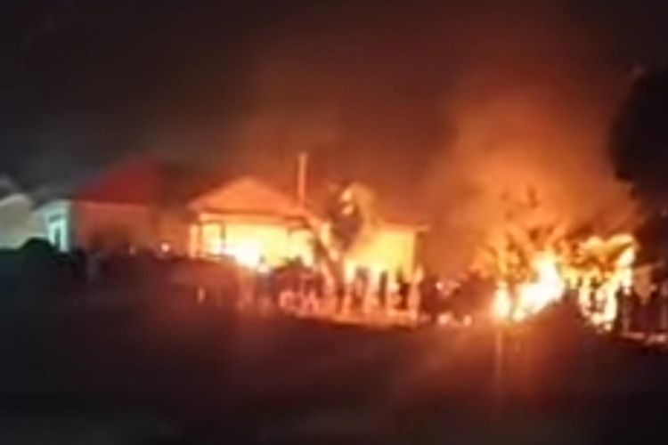14 Orang Ditangkap Usai Kantor Polsek Candipuro Lampung Terbakar, Benarkah karena Begal?