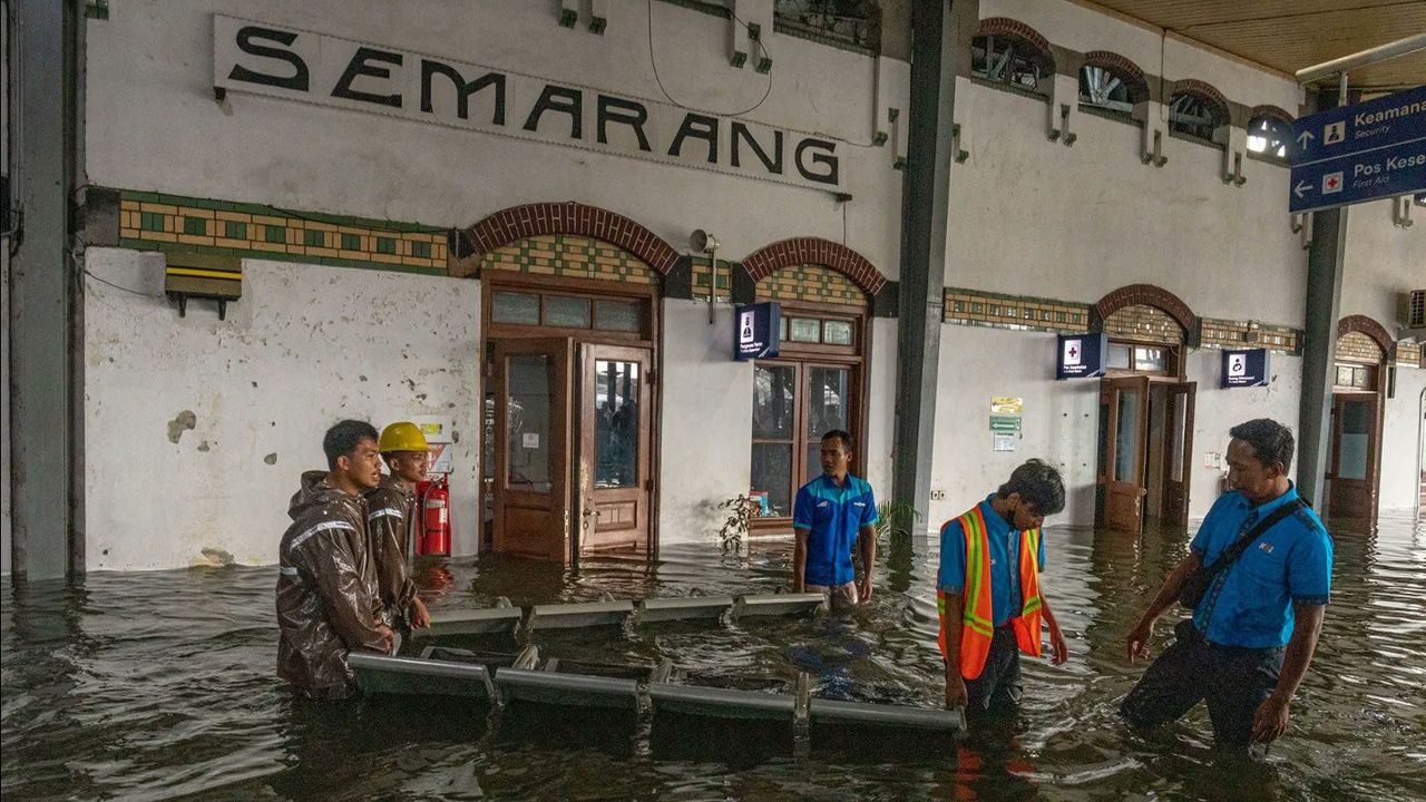 BMKG: Kemungkinan Banjir Rob Melanda Jabar, Jateng, dan DIY Hari Ini hingga 24 Mei