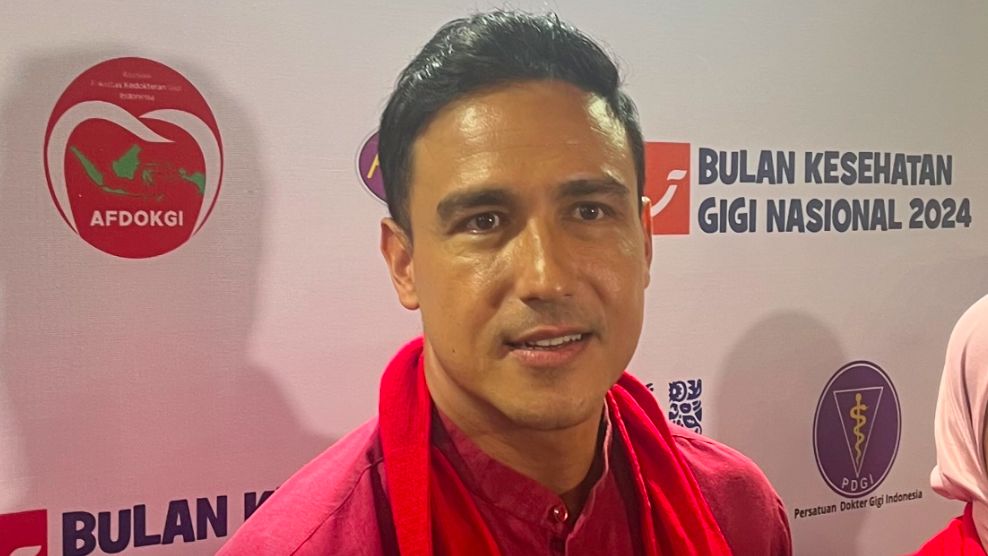 Ikuti Cara Hamish Daud Melatih Anaknya Supaya Rajin Sikat Gigi