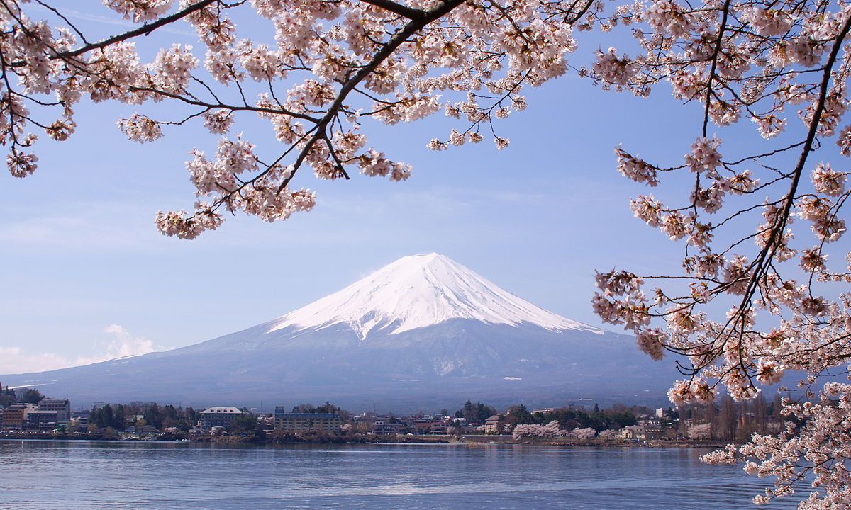 Halangi Pemandangan Gunung Fuji, Pemerintah Jepang Bakal Hancurkan Gedung 10 Lantai