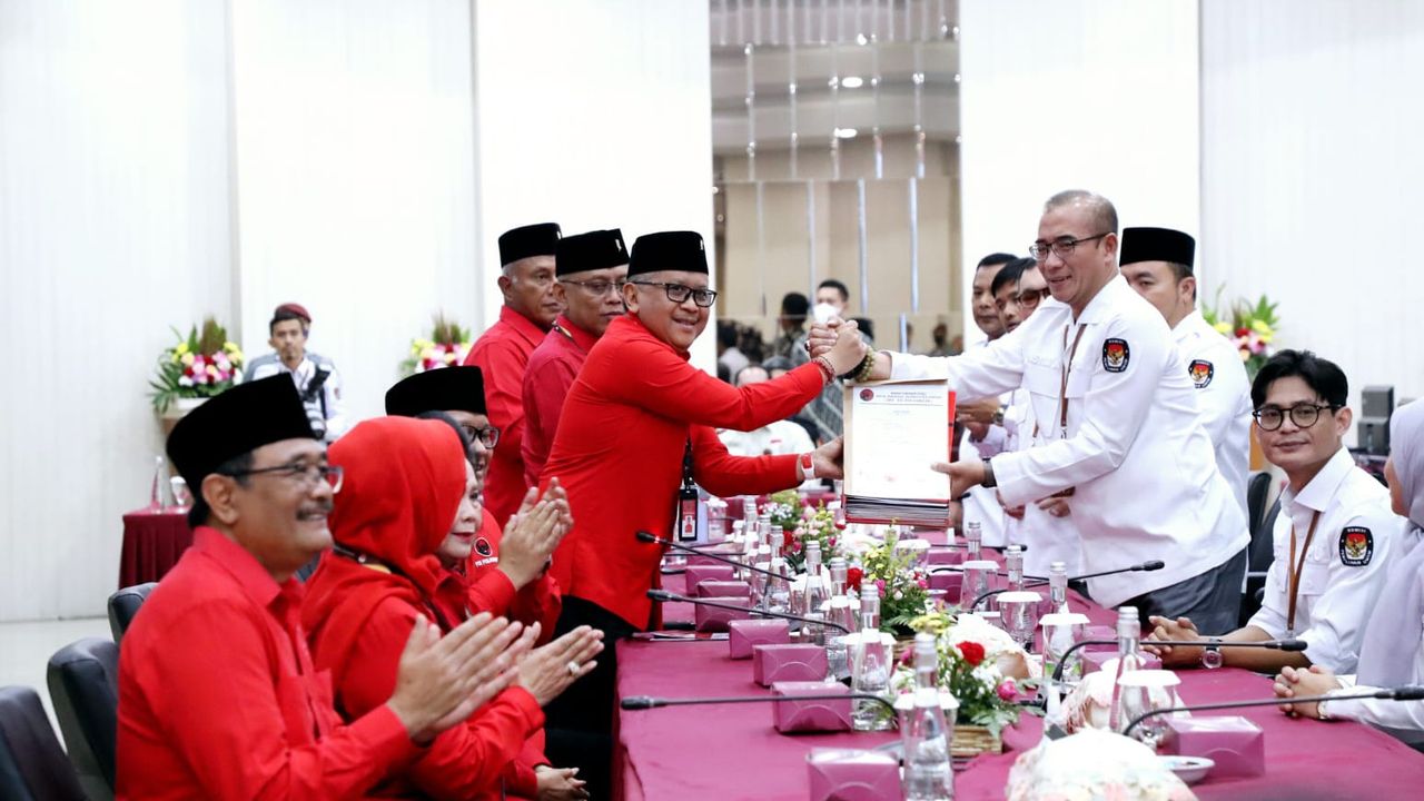 Hanya Daftarkan Yasonna Laoly Jadi Bacaleg 2024, PDIP: Menteri Lainnya Fokus Bantu Presiden Jokowi