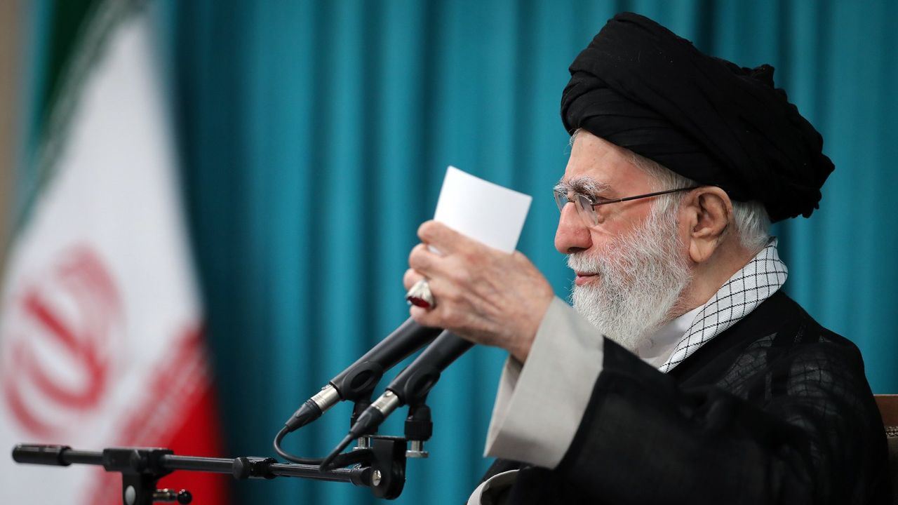 Ali Khamenei: Rezim Zionis Kunci Takdir Pahit Mereka Sendiri
