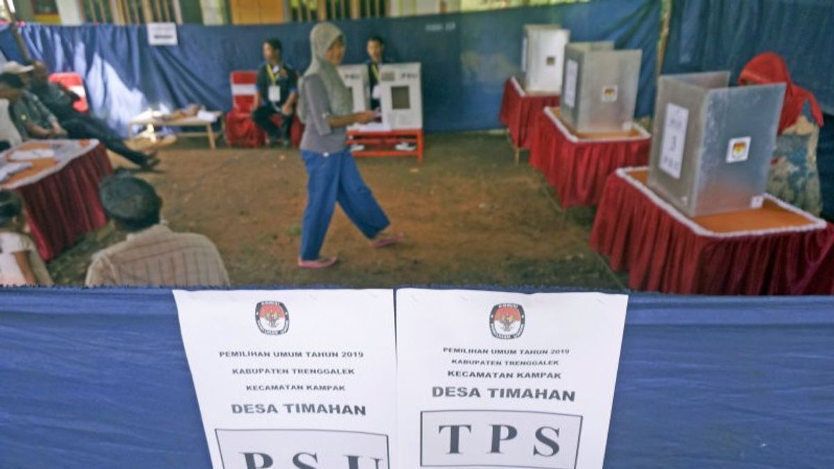 Tugas Pengawas TPS Pemilu 2024 Beserta Wewenangnya, Sudah Tahu Gajinya?