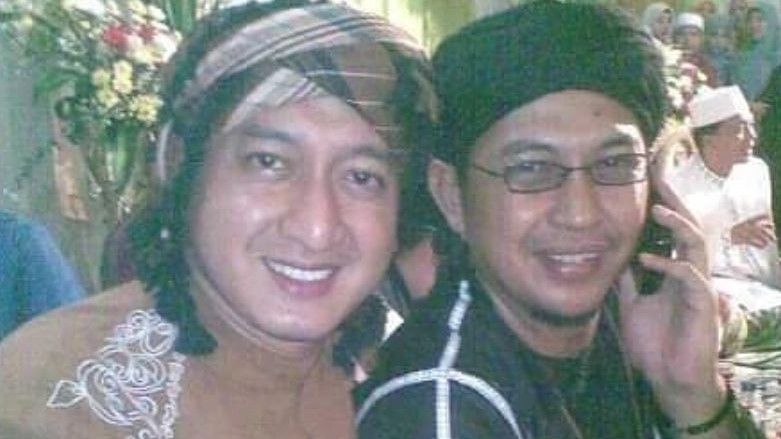 Ustaz Zacky Mirza Unggah Potongan Hadist Tentang Mengingat Kebaikan Orang Sudah Wafat, Sentil Umi Pipik?