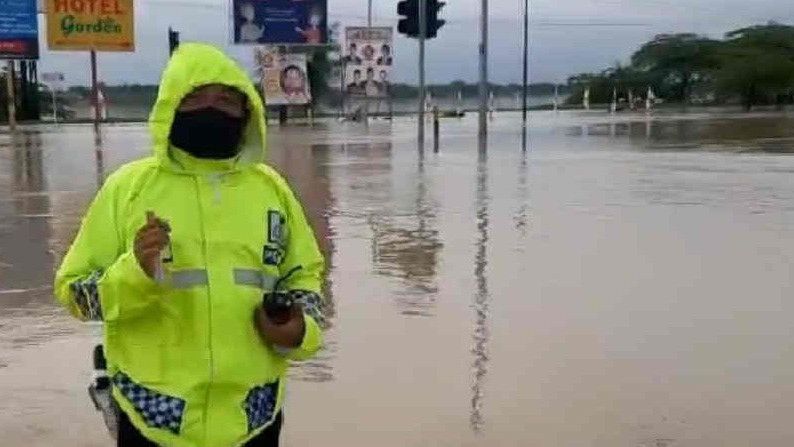 Kebanjiran, Gerbang Tol Kertajati Ditutup, Perjalanan ke Bandara Dialihkan