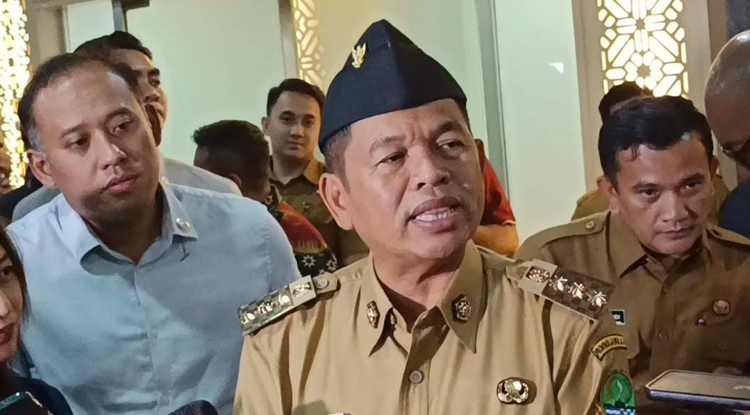 Ogah Dengar Saran Mendikdasmen soal Wisuda Sekolah, Dedi Mulyadi: Kesejahteraan Rakyat Jabar Tanggung Jawab Saya