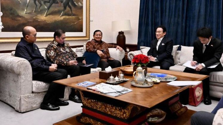 Prabowo Terima Kunjungan Utusan Khusus Jepang Fumio Kishida, Bahas Proyek hingga Tarif Trump