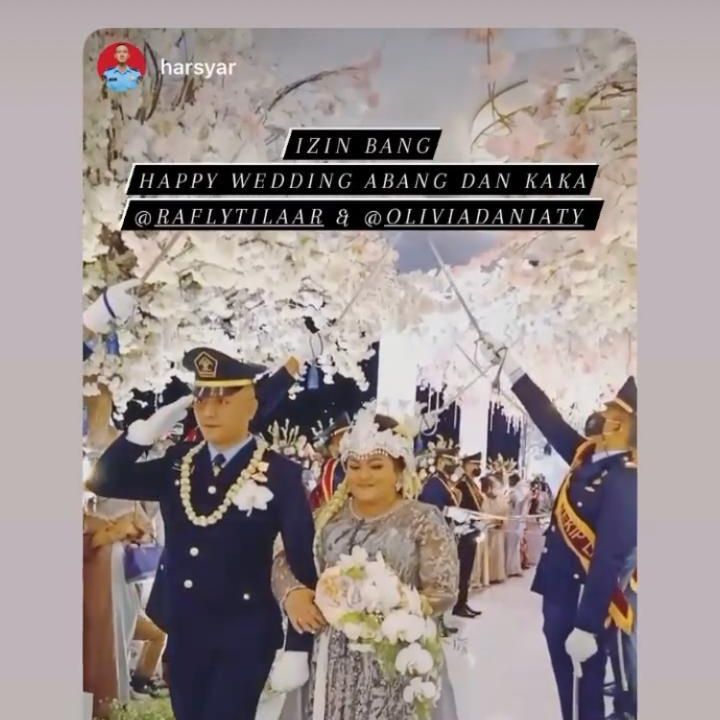 Oliviya Uayldning samimiy fotosuratlari