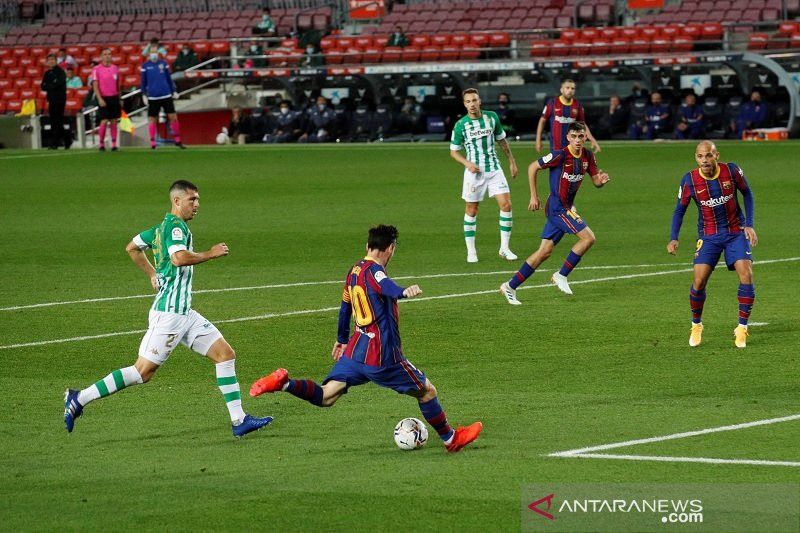Gol Non-Penalti Pertama Messi Warnai Kemenangan Barcelona Atas Betis