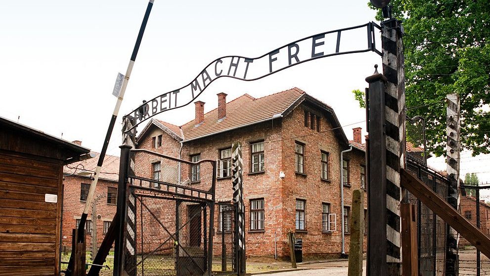 Pria Usia 100 Tahun Didakwa 'Membantu' 3.518 Aksi Pembunuhan di Era Nazi