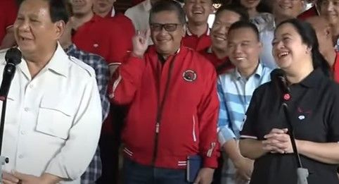 Dengar Isu soal Duet dengan Prabowo di Pilpres 2024, Puan Senyum Semringah