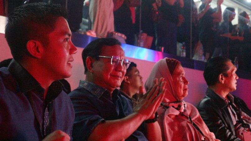 Momen Anies, AHY, Prabowo, dan Ridwan Kamil Nonton Konser Dewa 19 di JIS