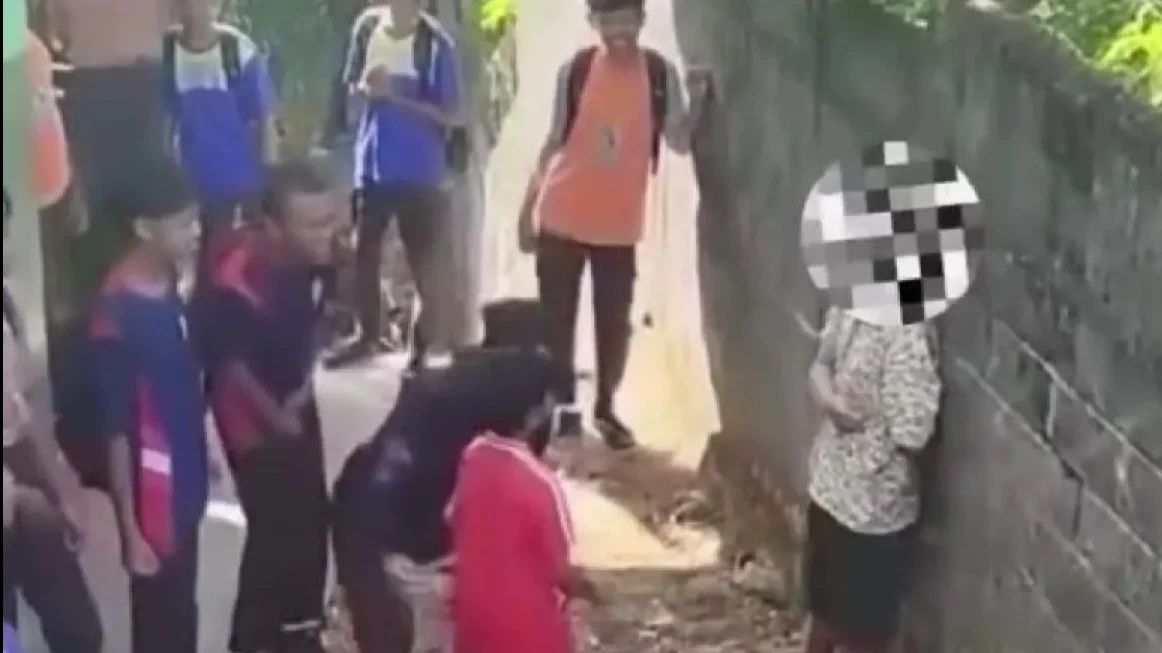 Siswa SMP di Blitar yang Dibully Alami Kekerasan Pemukulan di Bagian Pipi hingga Perut