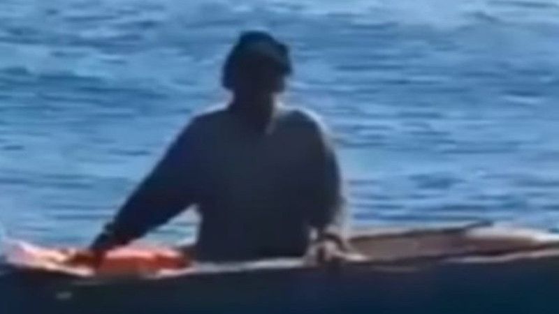 Viral Cerita Nelayan Terombang-ambing 5 Hari di Laut Tertolong Kotak Gabus
