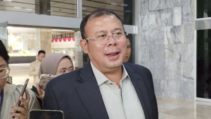 Senggol Komdigi dan KPI, DPR RI Minta Evaluasi Hak Siar Trans7 Imbas Tayangan Ponpes Lirboyo