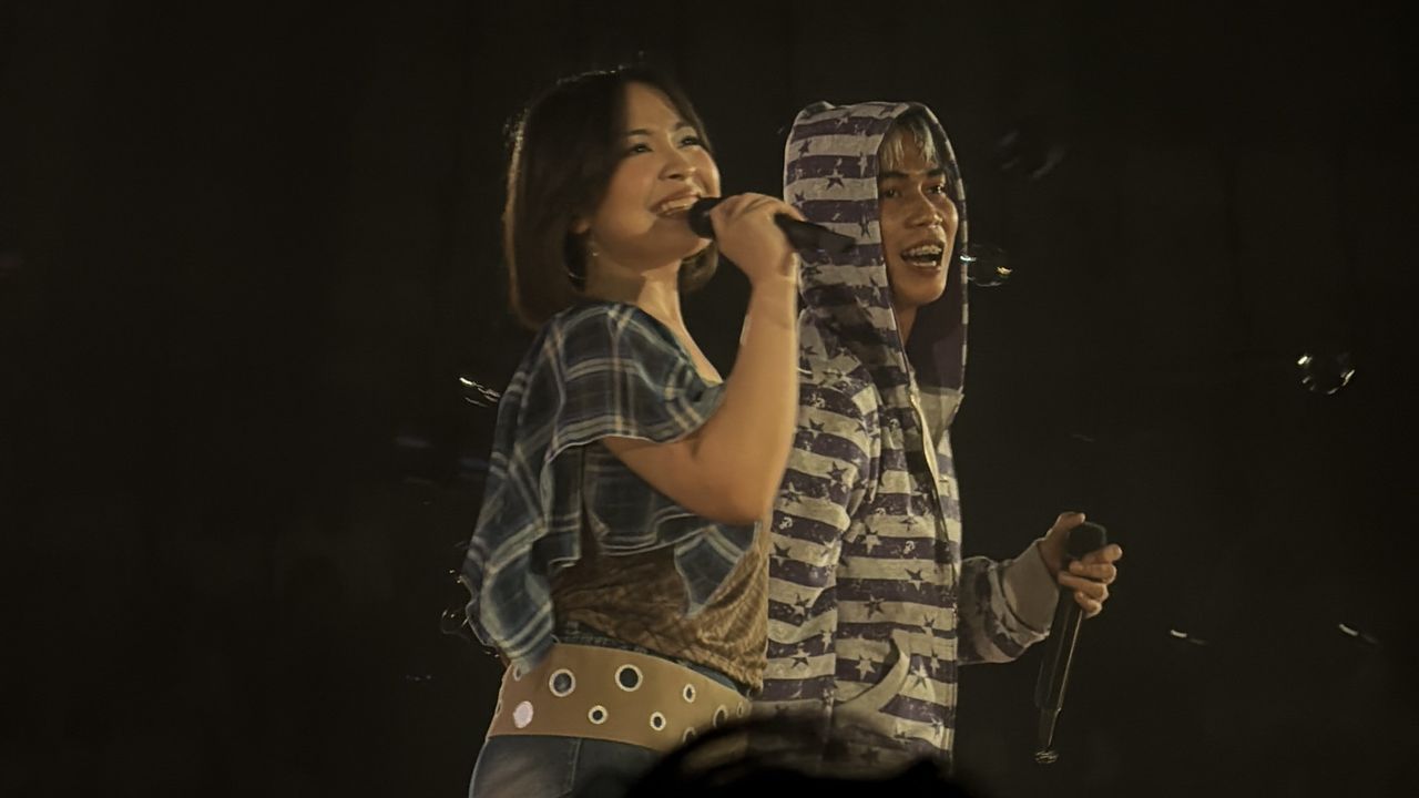 Pecah! Bernadya Hadirkan Tenxi di Showcase Album Baru, Ajak Penggemar Joget Bareng Tanpa Galau