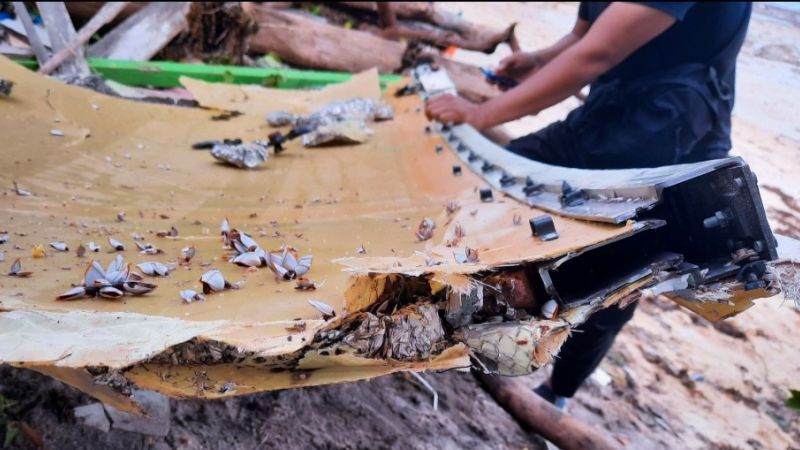 Warga Temukan Serpihan Mirip Badan Pesawat di Natuna, Polisi Langsung Terjun Sisir Lokasi