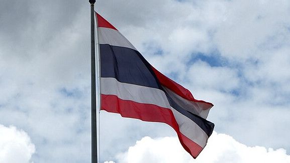 Perdana Menteri Thailand Minta ke Raja untuk Bubarkan DPR