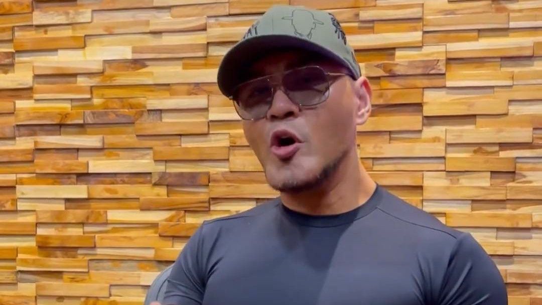 Sindir Gubernur Papua Kalah Judi Rp560 M, Deddy Corbuzier: Nggak Mungkin Uang Rakyat Kan?