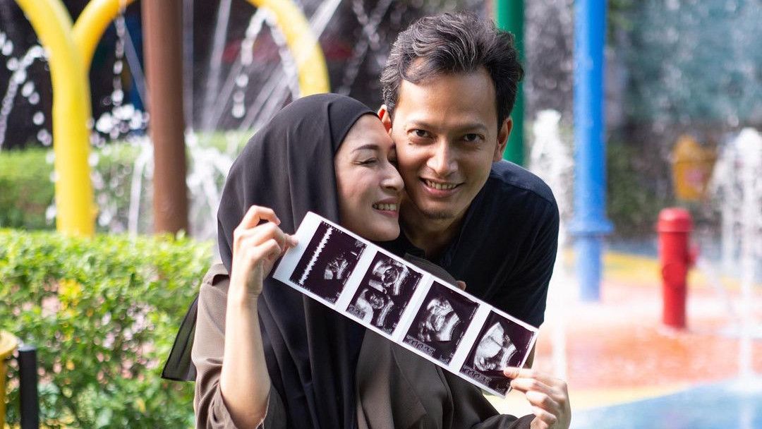 Sang Istri Hamil Anak Ketiga, Fedi Nuril: Alat Kontrasepsi Nggak Semuanya Efektif!