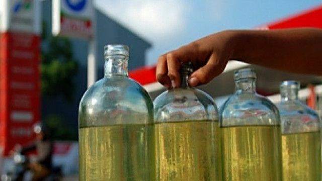 Pedagang Bensin Botolan di Sulsel Berhenti Jualan Imbas Harga BBM Naik