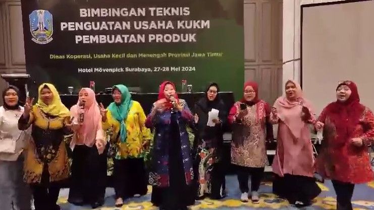 Dinkop Jatim Minta Maaf karena ASN Nyanyikan Yel-Yel Dukungan Khofifah di Acara Bimtek