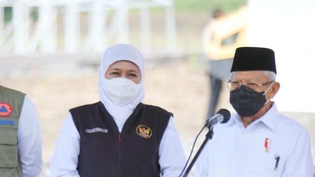 Gubernur Jatim Pastikan Hunian Sementara Korban Erupsi Semeru Ditempati Saat Lebaran