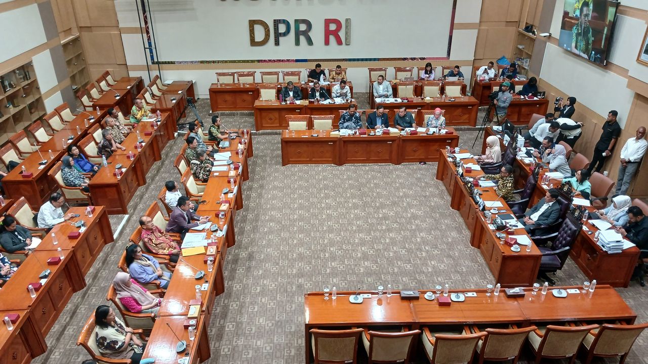 Eks Pegawai OCI Ngadu ke Komisi III DPR, Minta Bantu Dapat Keadilan