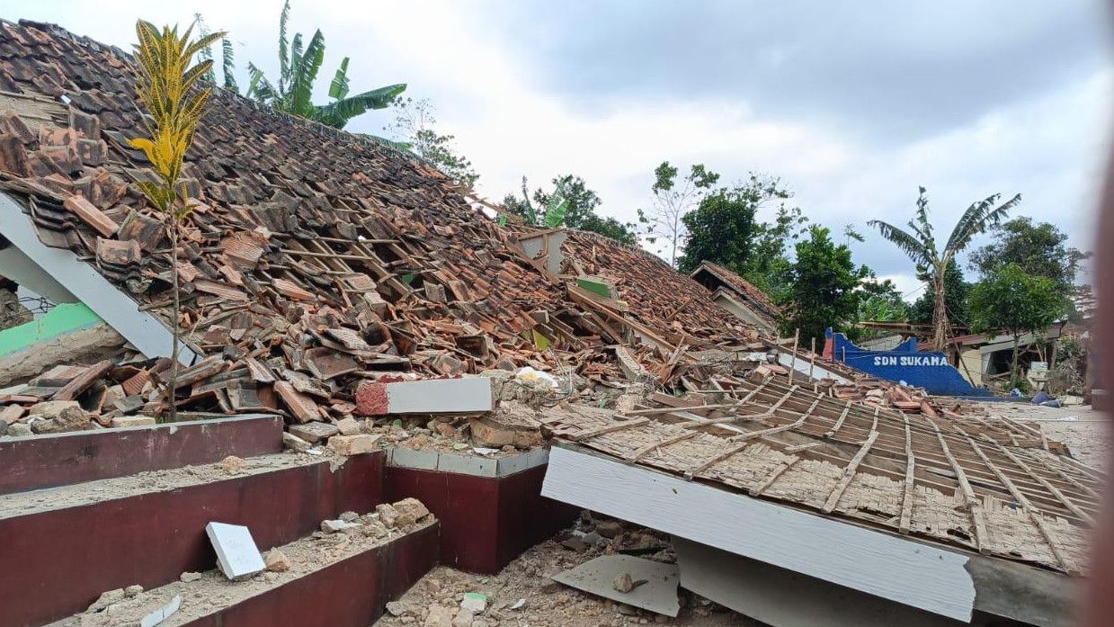 Korban Gempa Cianjur: 56 Orang Meninggal dan 700 Lainnya Luka, 23 Warga Dikabarkan Masih Tertimbun Reruntuhan