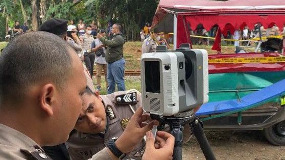 Selidiki Sebab Pasti Odong-Odong Tertabrak Kereta, Ditlantas Polda Banten Turunkan Tim TAA 3D Scanner