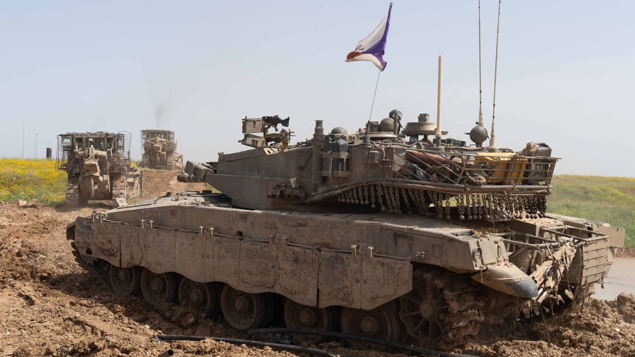 IDF Perintahkan Warga Gaza Mengungsi, Invasi Besar di Rafah Terjadi?