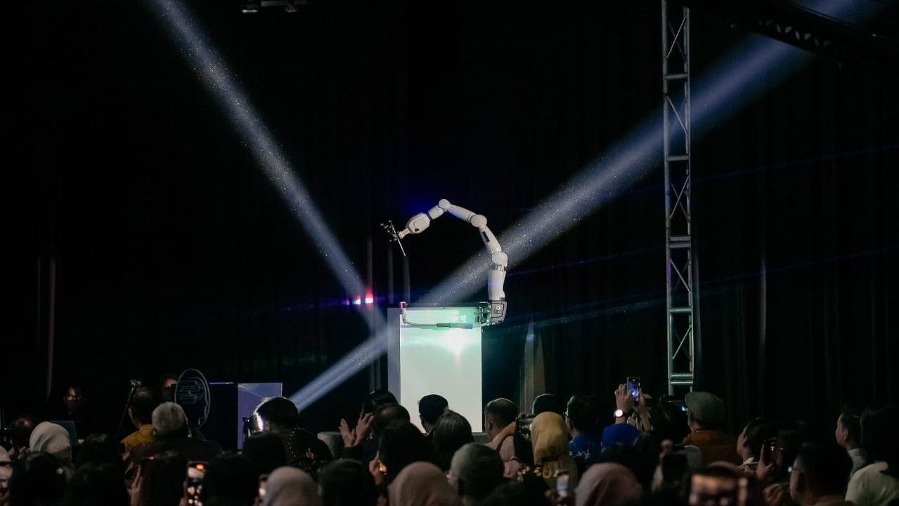 Usai Bedah Ortopedi, Siloam Hospitals Kini Hadir dengan Robot Bedah Otak Pertama di Indonesia