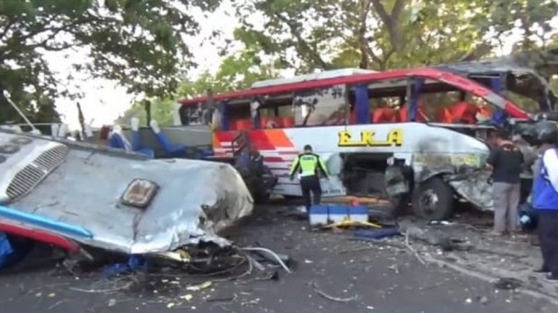 Tabrakan Tragis Bus Eka dan Bus Sugeng di Ngawi Telan Tiga Nyawa, Turut Berduka