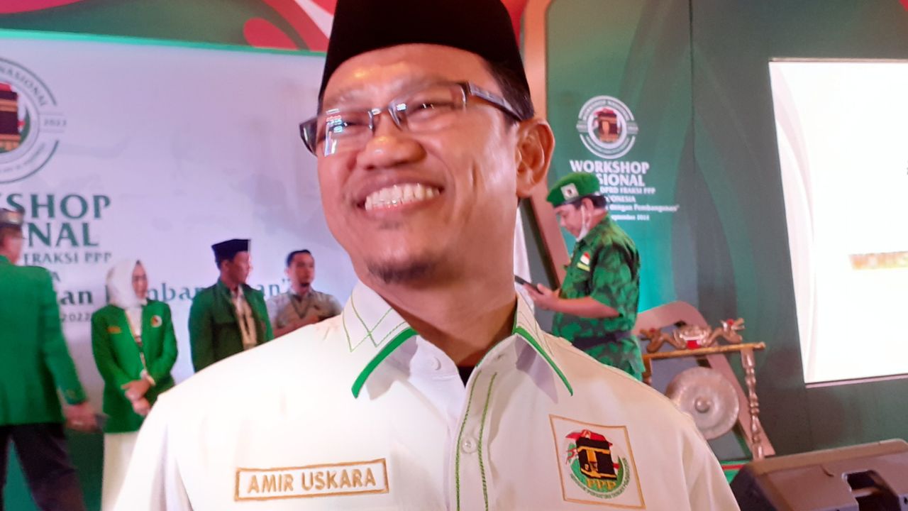 Listrik KPU Gowa Padam, Bikin Amir Uskara Menyetop Pidato Politiknya