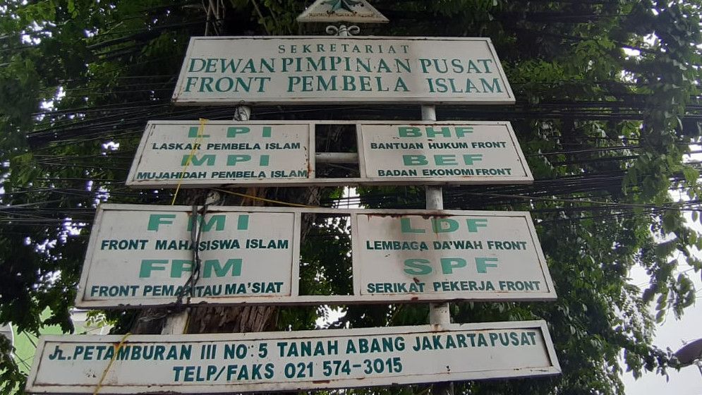 Pemerintahan Jokowi Sudah Bubarkan 2 Ormas Islam, HTI dan FPI