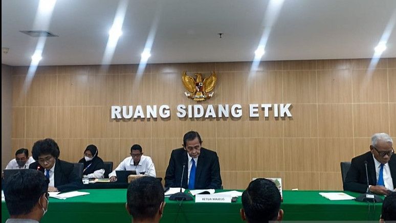 12 Pegawai yang Terlibat Pungli di Rutan KPK Cuma Dihukum Minta Maaf Secara Terbuka