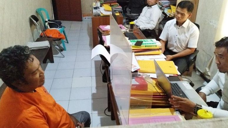 Polisi Tangkap Pelaku Pencabulan Puluhan Siswi SD di Banyuwangi