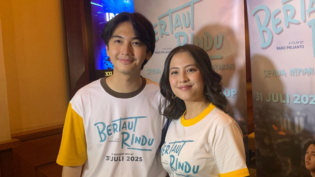 Film Bertaut Rindu Hadirkan Kisah Personal Ari Irham dan Adhisty Zara